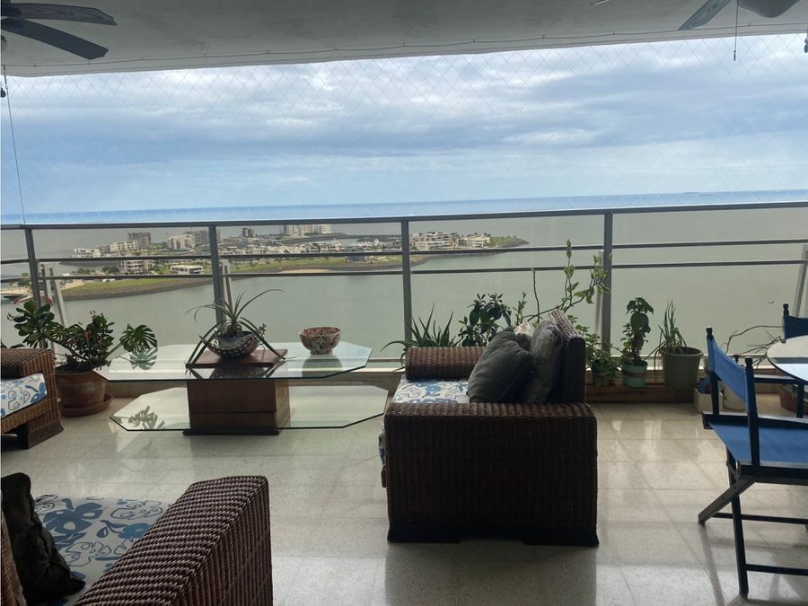 En venta apartamento en edificio Torre del Mar, Punta Paitilla