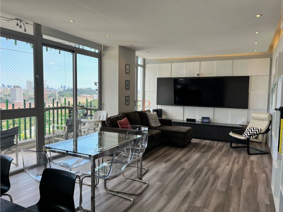 Se Vende Apartamento P.H 4 Horizontes Condado Del Rey